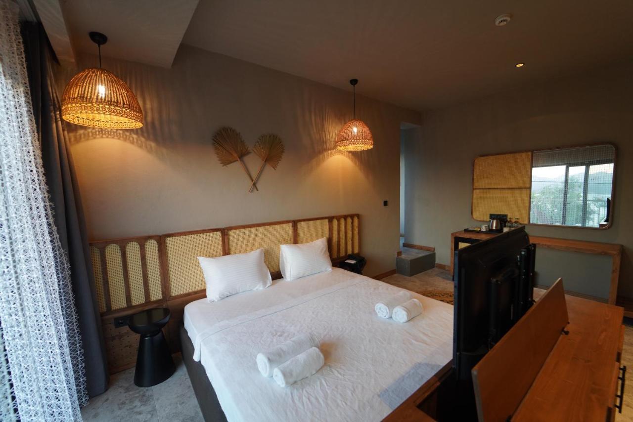 Icon Beach Suites Hotel Sovalye Island เฟทิเย ภายนอก รูปภาพ