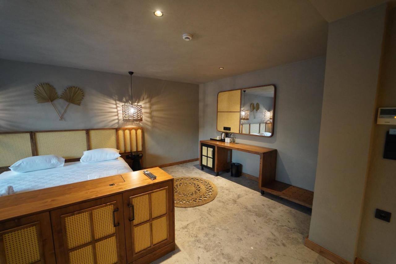 Icon Beach Suites Hotel Sovalye Island เฟทิเย ภายนอก รูปภาพ