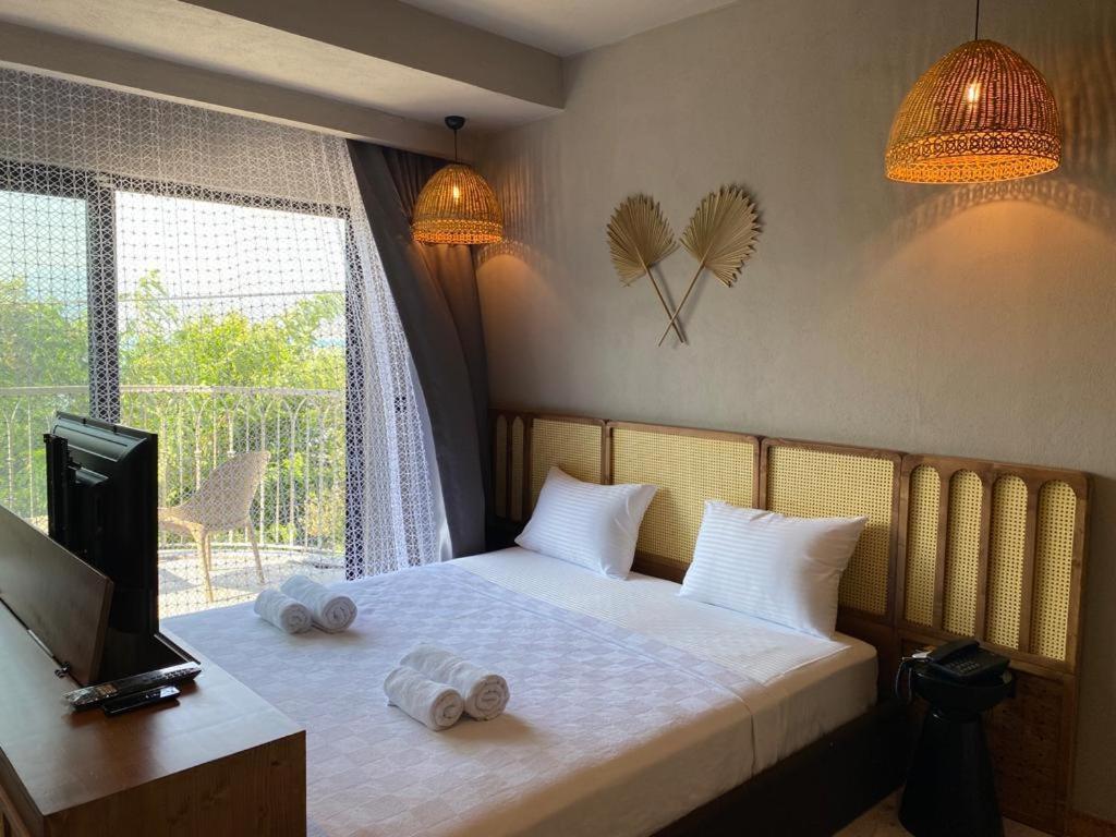 Icon Beach Suites Hotel Sovalye Island เฟทิเย ภายนอก รูปภาพ